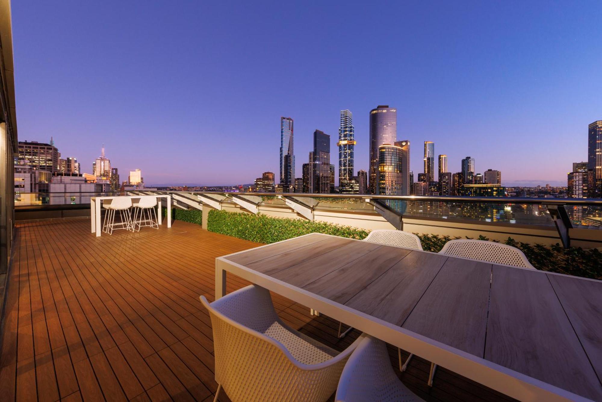 Flinders Luxury Penthouse Apartment เมลเบิร์น ภายนอก รูปภาพ