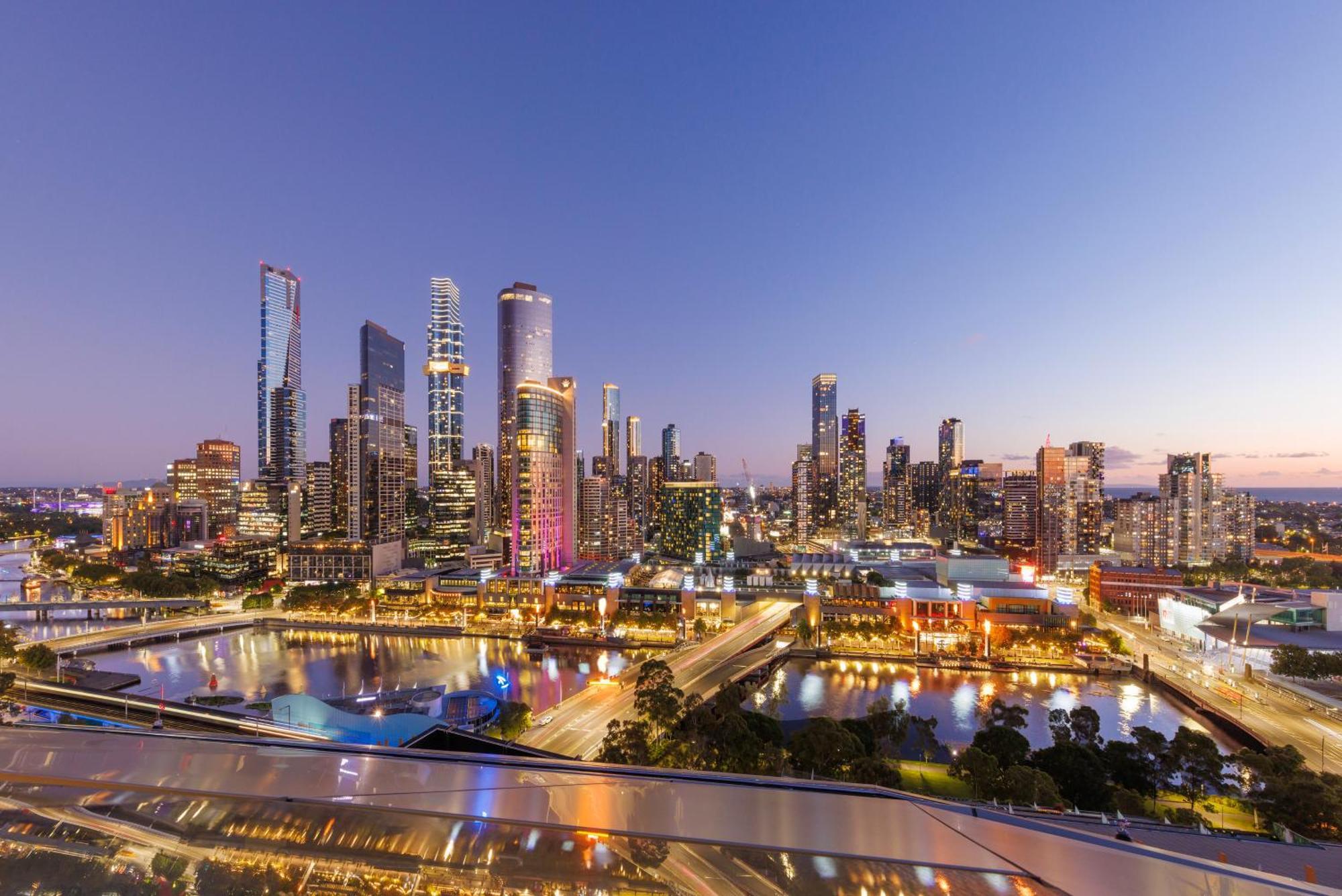 Flinders Luxury Penthouse Apartment เมลเบิร์น ภายนอก รูปภาพ