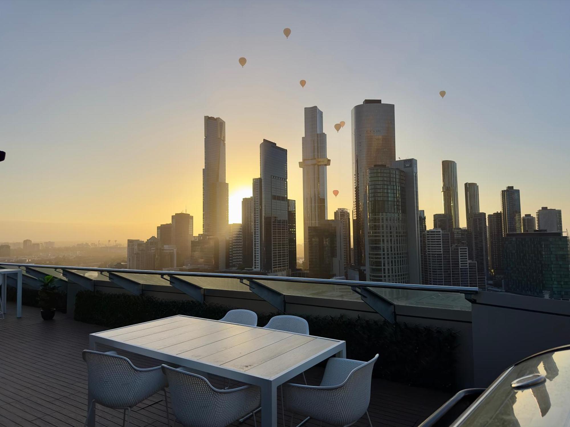 Flinders Luxury Penthouse Apartment เมลเบิร์น ภายนอก รูปภาพ